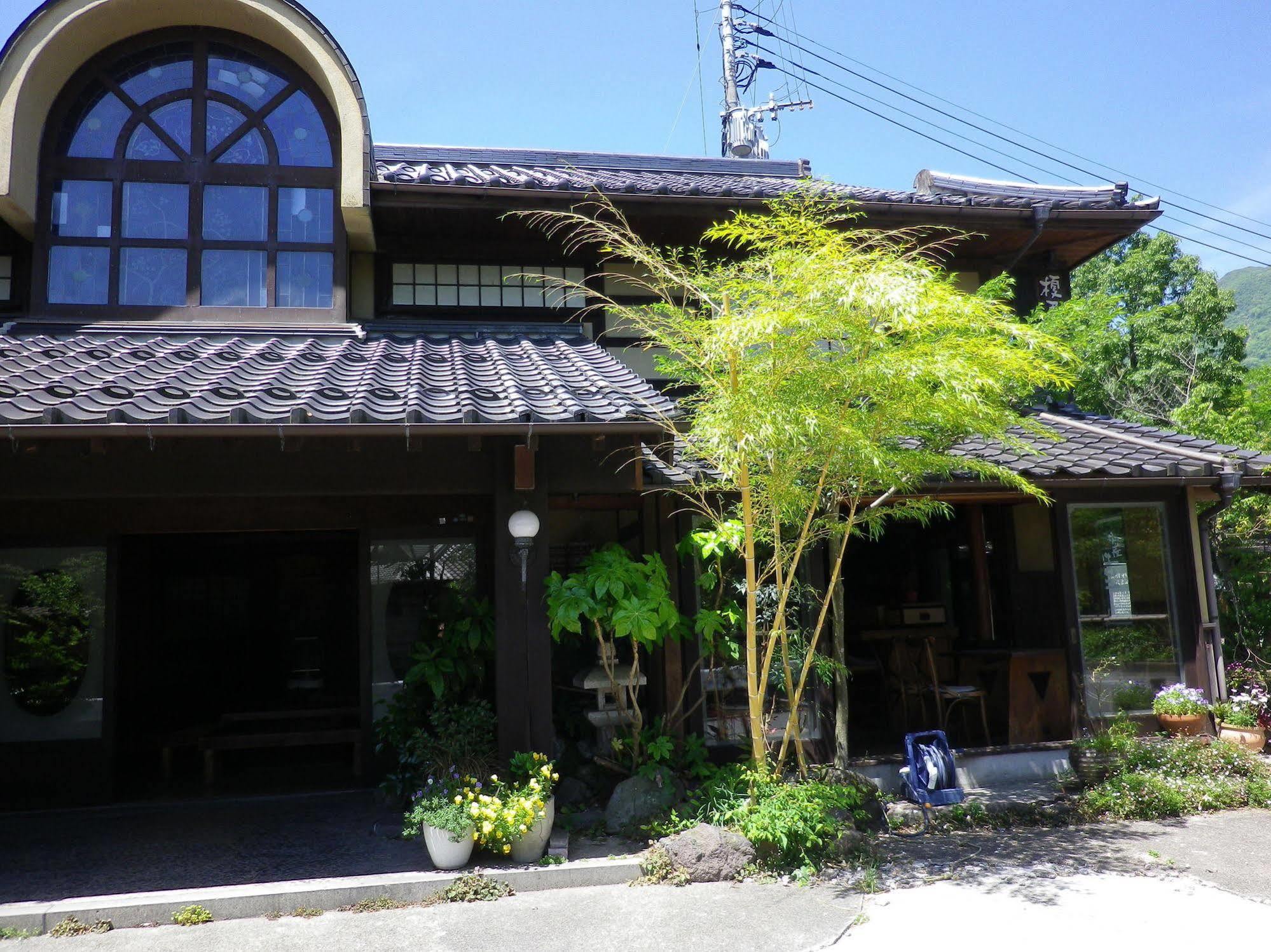 Enokiya Ryokan Yufu Exterior photo